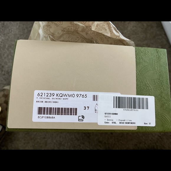 Gucci shoes - Picture 1 of 3